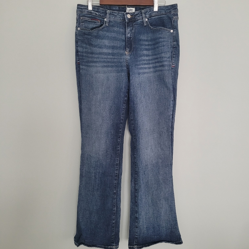 Tommy Hilfiger Tommy Jeans Mid Rise Boot Cut Womens Size 14 Medium wash Denim